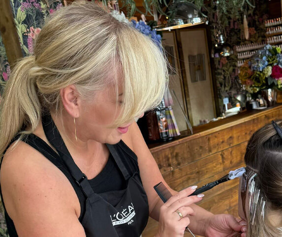 Tooting Hair Salon - blonde hair colouring hairdresser